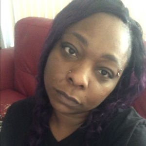 Meet your Posher, Annette
